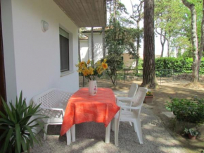 Charming apartment with fenced garden